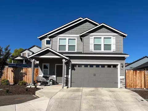 1623 Bronte Cir, Medford, OR 97504