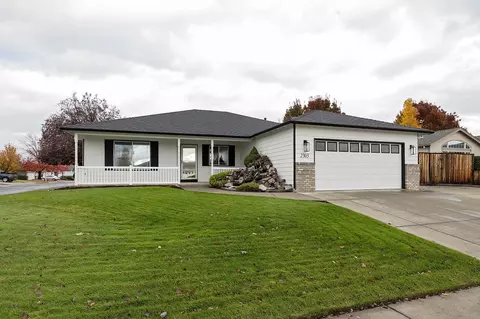 2303 St James Way, Central Point, OR 97502