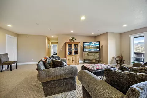 813 Amerman Dr, Phoenix, OR 97535 photo 36