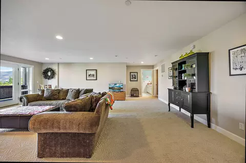 813 Amerman Dr, Phoenix, OR 97535 photo 39