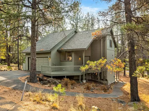 17929 Rhododendron Ln #7, Sunriver, OR 97707