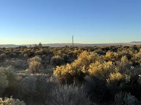 christmas valley highway, Christmas Valley, OR 97641