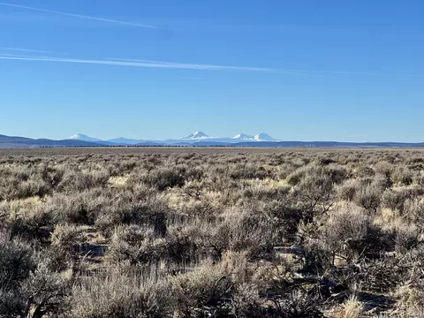 Ford Road, Brothers, OR 97712
