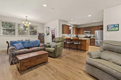 63098 Riverstone Dr, Bend, OR 97703 photo 7