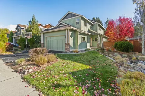 63098 Riverstone Dr, Bend, OR 97703