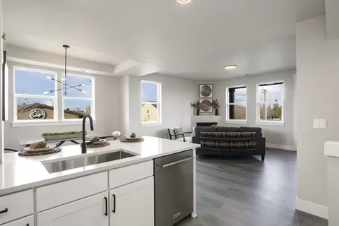 20522 Empire Ave, Bend, OR 97701 photo 14