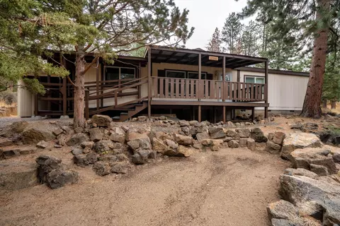 60906 Ridge Dr, Bend, OR 97702 photo 5