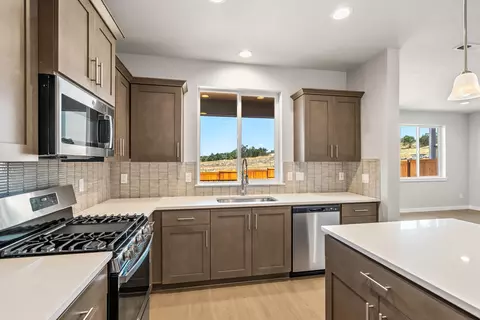 115 Valemont Dr #33, Eagle Point, OR 97524 photo 8