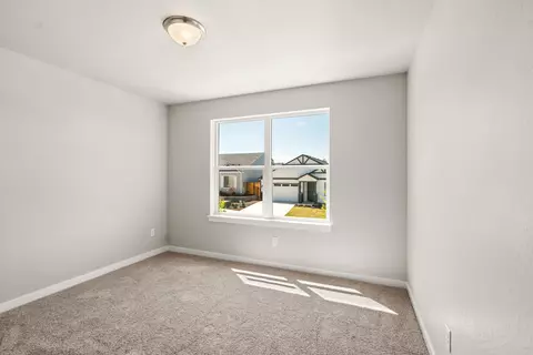 115 Valemont Dr #33, Eagle Point, OR 97524 photo 24