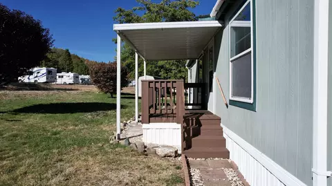 8401 Old Stage Rd UNIT 70, Central Point, OR 97502 photo 11