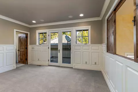 Bedroom - 19486 Green Lakes Loop, Bend, OR 97702 photo 3 of 3