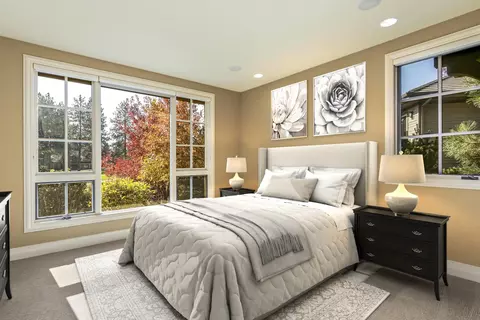 Bedroom - 19486 Green Lakes Loop, Bend, OR 97702 photo 1 of 3