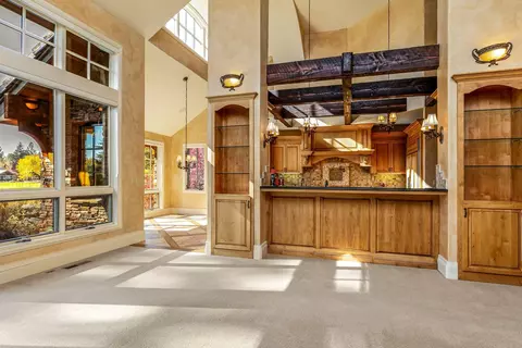 Living - 19486 Green Lakes Loop, Bend, OR 97702 photo 3 of 3