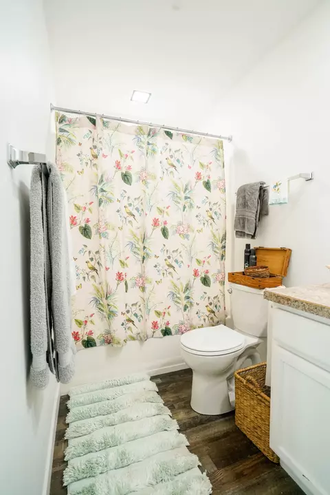 Bath - 200 N Main St, Dorris, CA 96023 photo 6 of 7