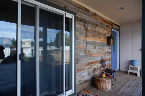 Exterior - 200 N Main St, Dorris, CA 96023 photo 4 of 11