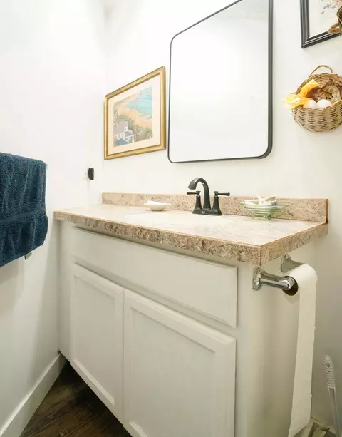 Bath - 200 N Main St, Dorris, CA 96023 photo 3 of 7