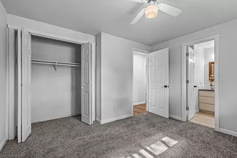 Bedroom - 617 Hemlock Ave, Central Point, OR 97502 photo 1 of 6