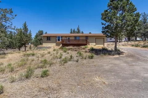 8886 SW Shad Rd, Terrebonne, OR 97760