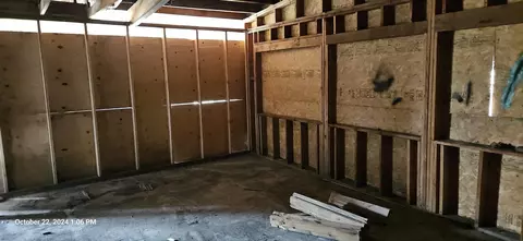 Other - 404 S 1st Ave, Chiloquin, OR 97624 photo 3 of 4