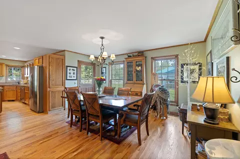 Dining - 65160 Highland Rd, Bend, OR 97703 photo 2 of 2