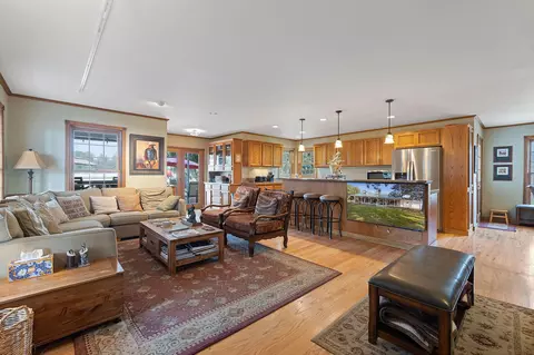 Living - 65160 Highland Rd, Bend, OR 97703 photo 1 of 3
