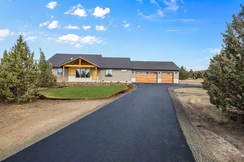 6823 SE Madison Ave, Prineville, OR 97754