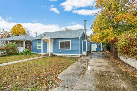 1124 W Eighth St, Medford, OR 97501