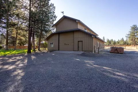 Exterior - 16865 James Ln, Bend, OR 97703 photo 7 of 14