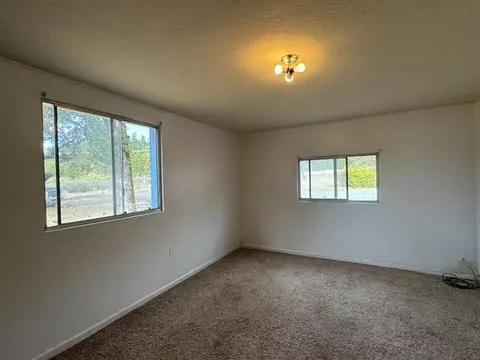 1580 Laurel Rd, Cave Junction, OR 97523 photo 13