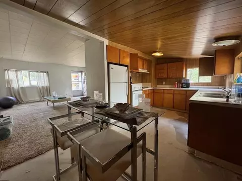 1580 Laurel Rd, Cave Junction, OR 97523 photo 11