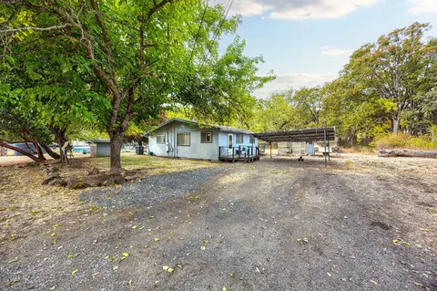 16845 Antioch Rd, White City, OR 97503