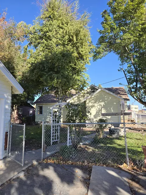 Exterior - 191 2nd St, Tulelake, CA 96134 photo 13 of 15