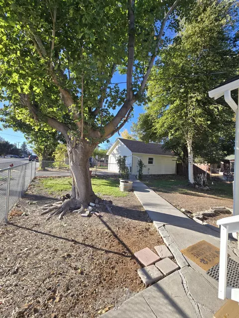 Exterior - 191 2nd St, Tulelake, CA 96134 photo 7 of 15