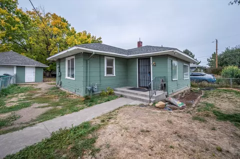 3712 Bisbee St, Klamath Falls, OR 97603