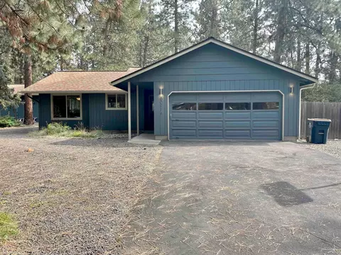 60914 Platinum Dr, Bend, OR 97702