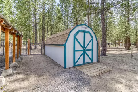 14765 Lichen Way, La Pine, OR 97739 photo 11