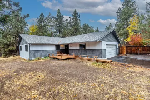 20529 Brightenwood Cir, Bend, OR 97702
