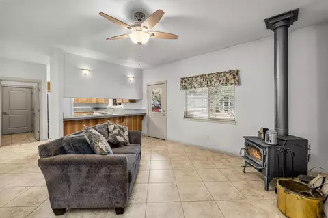 52052 Red Pne, La Pine, OR 97739 photo 18