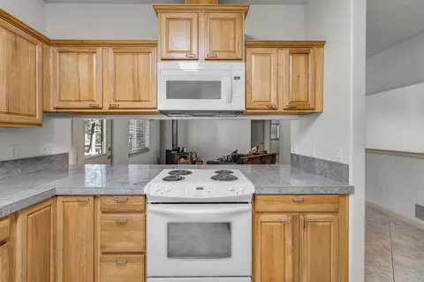 52052 Red Pne, La Pine, OR 97739 photo 15
