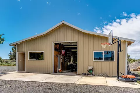 Other - 22675 Crestview Ln, Bend, OR 97702 photo 11 of 14