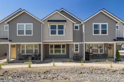 4233 SW 39th St #LOT 147, Redmond, OR 97756