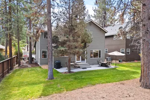 19586 Brookside Way, Bend, OR 97702 photo 37