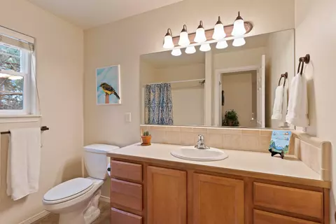 19586 Brookside Way, Bend, OR 97702 photo 31