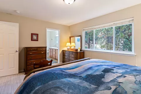 19586 Brookside Way, Bend, OR 97702 photo 25