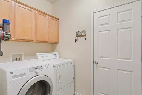 19586 Brookside Way, Bend, OR 97702 photo 22