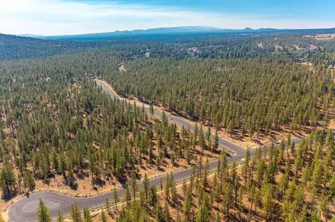 62984 Levins Ln, Bend, OR 97703 photo 17