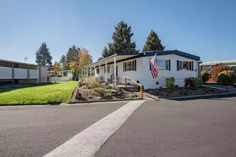 3431 S Pacific Hwy #SPC 113, Medford, OR 97501