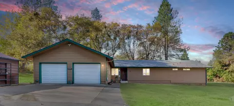 4141 Rogue River Hwy, Grants Pass, OR 97527