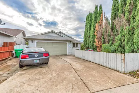 597 N Heights Dr, Eagle Point, OR 97524 photo 25