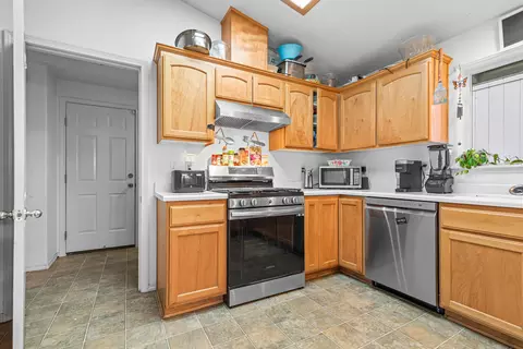 597 N Heights Dr, Eagle Point, OR 97524 photo 7